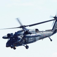 救難展示には百里基地所属のUH-60が登場。