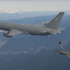 ボーイングと米空軍、KC-46A第1回給油フライトに成功