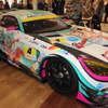 チーム右京体制発表でお披露目された「初音ミク AMG GT3」