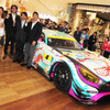 チーム右京体制発表でお披露目された「初音ミク AMG GT3」