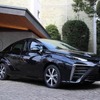 学園公用車として導入したトヨタ・ミライ