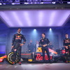 2016年仕様のカラーリングをお披露目したレッドブル