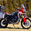 CRF1000L Africa Twinオプション装着車。