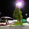 ウィラーエクスプレスによる東京～大阪間の夜行バスは、高速道のSAやPAで2回休憩する