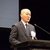 都内における二輪車交通事故情勢について述べた警視庁交通部参事官の三藤氏。