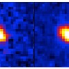 54個の銀河のうち、二つの小さな銀河が衝突しているように見える例