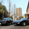 フェラーリ 365GTB/4 デイトナ(左)と365GTC/4(右)