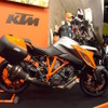 本邦初公開となったKTMのスーパースポーツツアラー1290 SUPER DUKE GT。