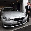 東京マラソン2016トップの高宮祐樹選手にBMW『330e』ラグジュアリーが副賞として贈呈された