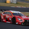 6位の#38 RC F。