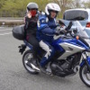 台湾でBMW R1200GS アドベンチャーを所有するファンさんご夫妻。レンタルバイクで日本をツーリング中。台湾でもビッグバイクユーザー急増中だと教えてくれた。