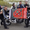 レンタルバイクを利用して、富士山周辺、伊豆箱根を3泊4日で周遊する台湾人ライダー12名のグループ。