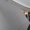 最新CI「ターミナルコンセプト」の特徴の一つ、サーキットのバンクを模したアウディカーブ