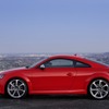 新型アウディ TT RS クーペ