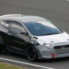 ヒュンダイi30 2.0 ターボの開発車両