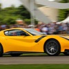 フェラーリ F12 tdf