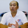 説明する鈴木係長