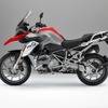 BMW二輪世界販売3％増、初の8万台超え…上半期