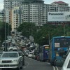 ヤンゴン市内の渋滞