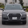 アウディ Q7