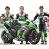 左から渡辺一樹、柳川明、レオン・ハスラム