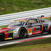 GT300クラス予選2位の#21 アウディR8 LMS。