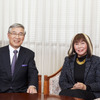 横浜ゴム南雲忠信代表取締役会長（左）とプロップ・ステーション竹中ナミ理事長
