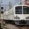 多摩湖線で立ち往生した電車と同型車（西武多摩川線）