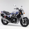 ホンダ、CB750 のデイトナレーサーレプリカを発売