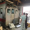 カットモデルを後ろから見たところ。運転台の部分のみ切断して本社敷地内で保存する。