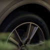 アウディ Q5 新型の予告イメージ（エアサスペンション）