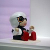 目の周囲にあるLEDライトが変化することで表情を作り出す（東京モーターショー2015）