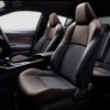 トヨタ C-HR スポーティシート