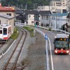 気仙沼線BRTと大船渡線BRTが「グッドデザイン・ベスト100」に選定された。写真は大船渡線BRT（右）。