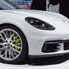 ポルシェ パナメーラ4 Eハイブリッド（パリモーターショー16）
