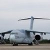 米軍のC-17輸送機よりは小さいのだが、入間では大きく見える。