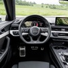 アウディ S4アバント