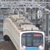 現在は東京メトロの05・07・15000系と東葉高速の2000系が相互直通運転で使われている。写真は東葉高速線を走る東京メトロ05系。