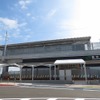 写真の坂元駅を含む常磐線相馬～浜吉田間は12月10日に再開する予定。