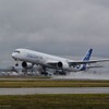 エアバスA350-1000初号機の初飛行