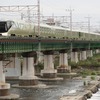 『四季島』は2017年5月の運転開始を予定。専用車両のE001形は既に完成しており、現在は各地で試運転が行われている。