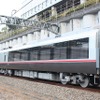 3号車：30400形（M2'N）（30401）　モーター無しだったがリニューアルによりモーター付きに。形式も30450形（T2）（30451）から変更された。