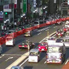 国道20号（甲州街道）から明治通り交差点を見る。左折レーンに渋滞が見える