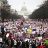 抗議デモ（21日）　(c) Getty Images