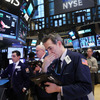 ダウ平均株価が2万を超えたニューヨーク証券取引所（25日）　(c) Getty Images