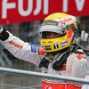 ハミルトンがヘルメットデザインを公募