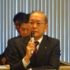 梶川専務　《撮影 池原照雄》