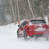 マツダ車が雪道にも強い理由とは…新型 CX-5 で体感