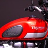 トライアンフモーターサイクルズジャパン、新型車発表会にて。