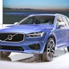 ボルボ XC60 新型「T6 R-デザイン」（ジュネーブモーターショー2017）